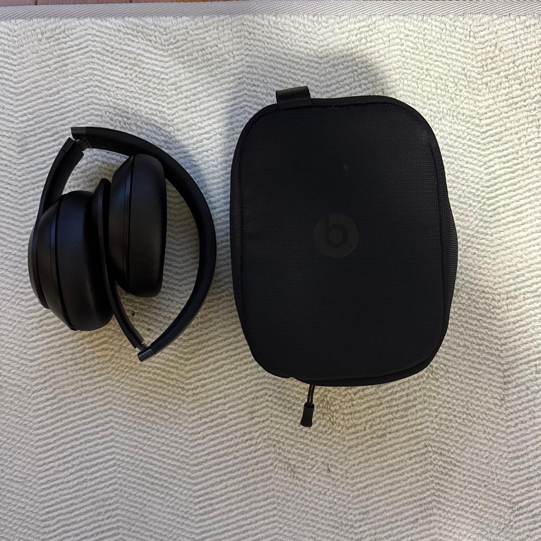 Beats studio pro ワイヤレスヘッドホン ブラック