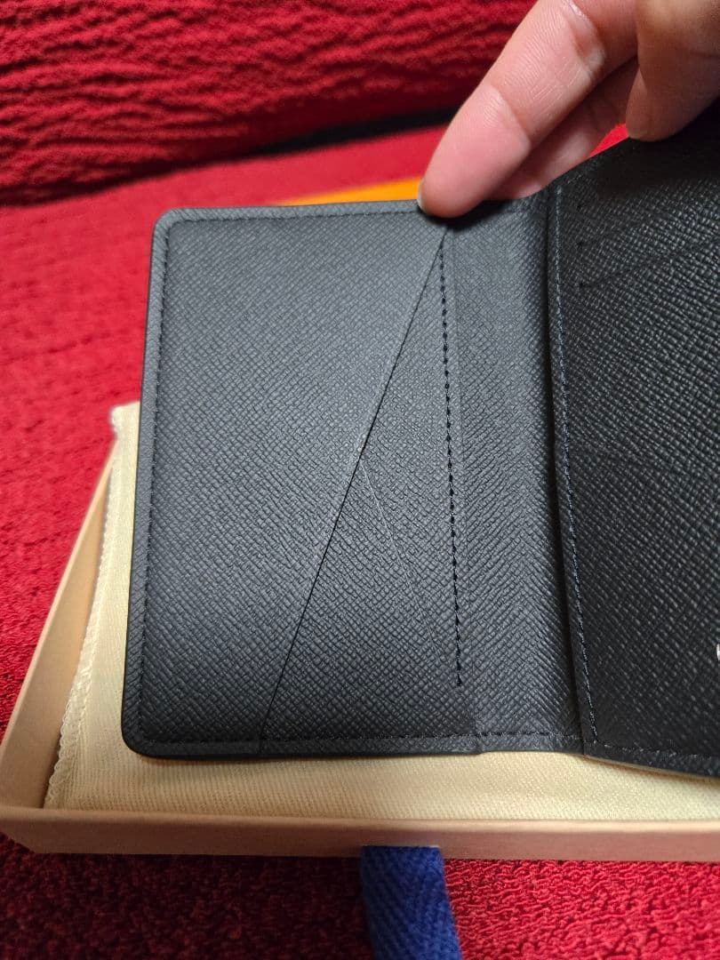 LOUIS VUITTON タイガ 名刺入れ