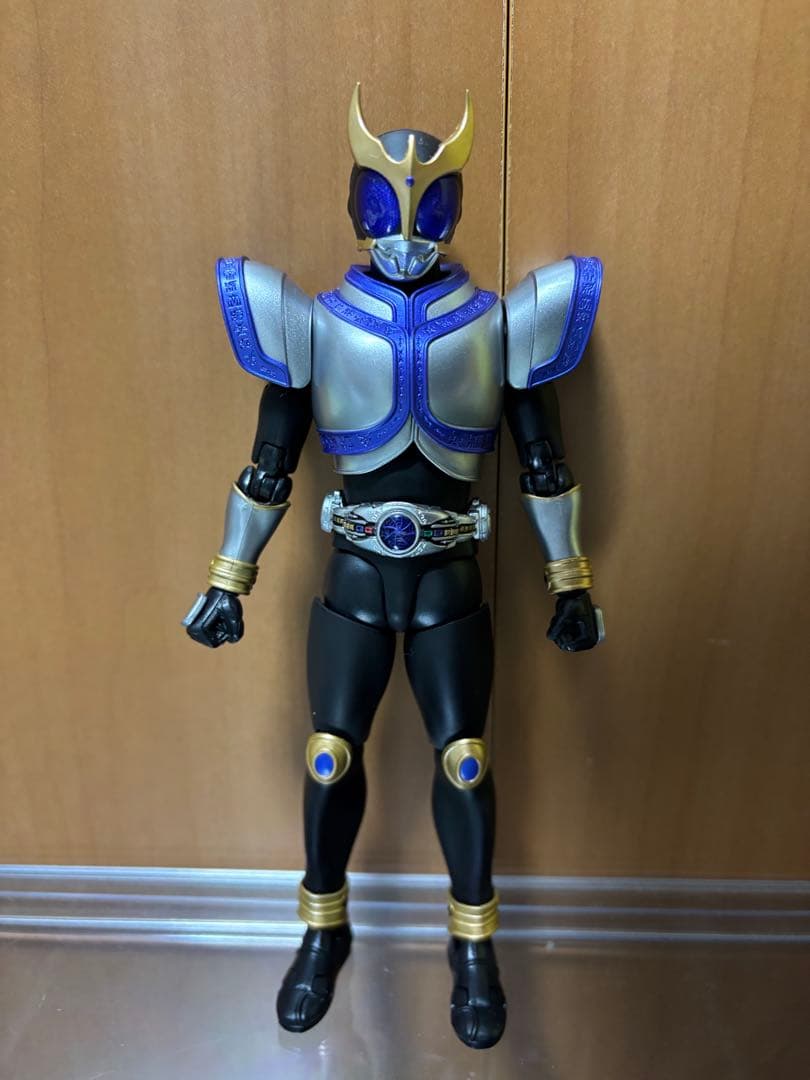 真骨彫製法仮面ライダークウガ　タイタンフォーム