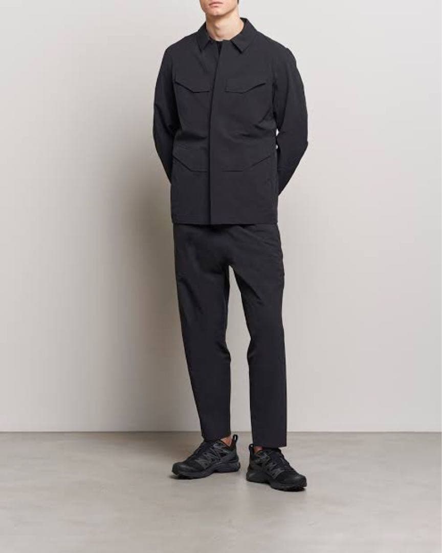 P*n様 新品タグ付 Arc'teryx Veilance Field Soft