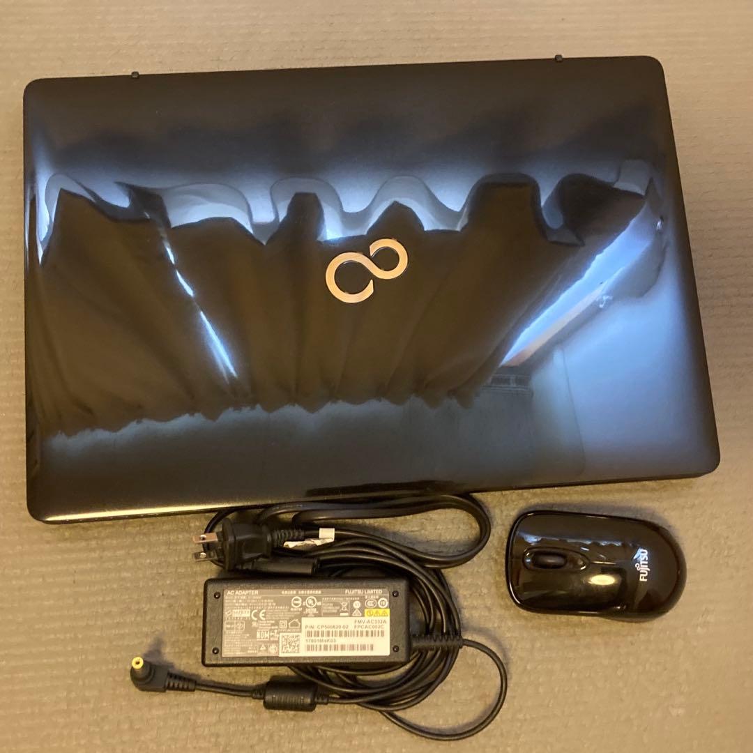 ノートPC LIFEBOOK AH53/B2［ジャンクhddなし］