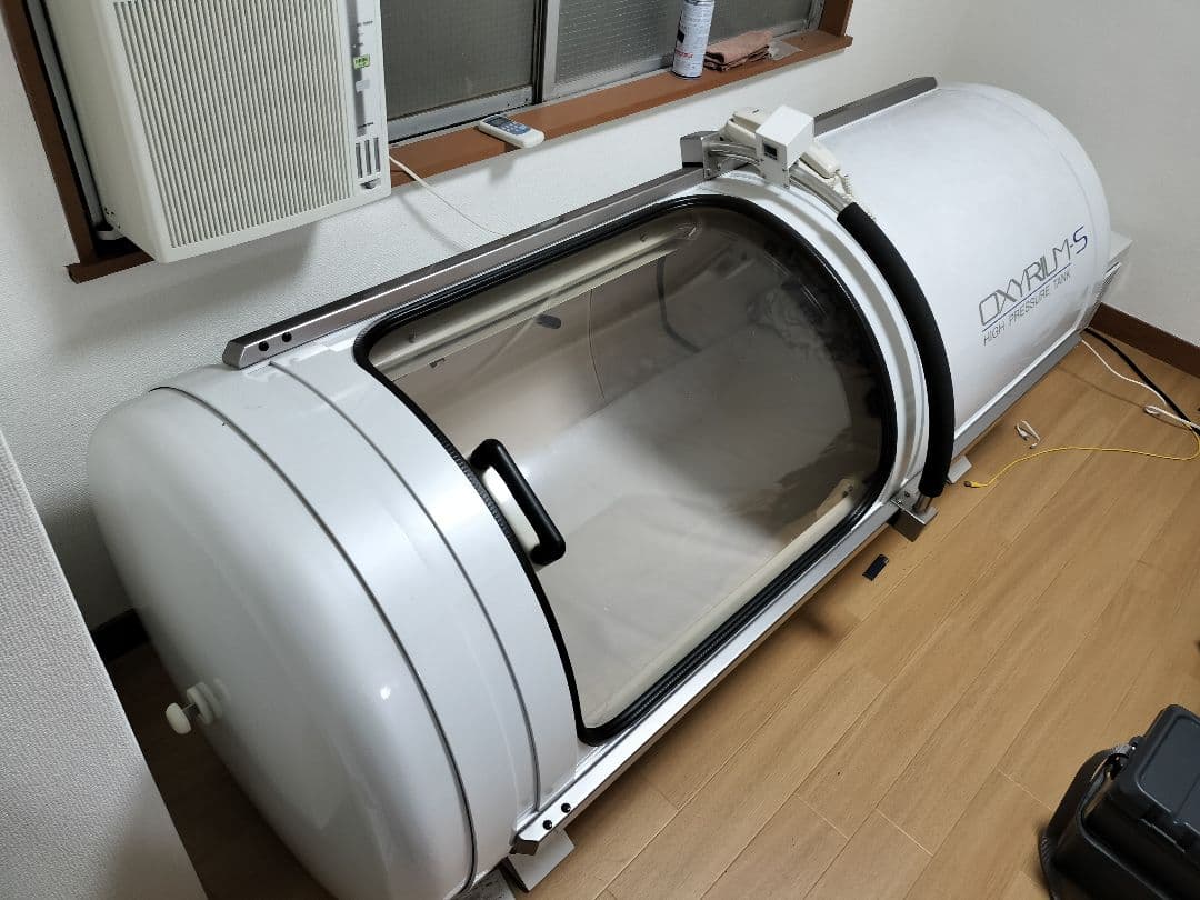 酸素カプセル定価370万〜 OXYRIUM-S　エアコン付きモデル