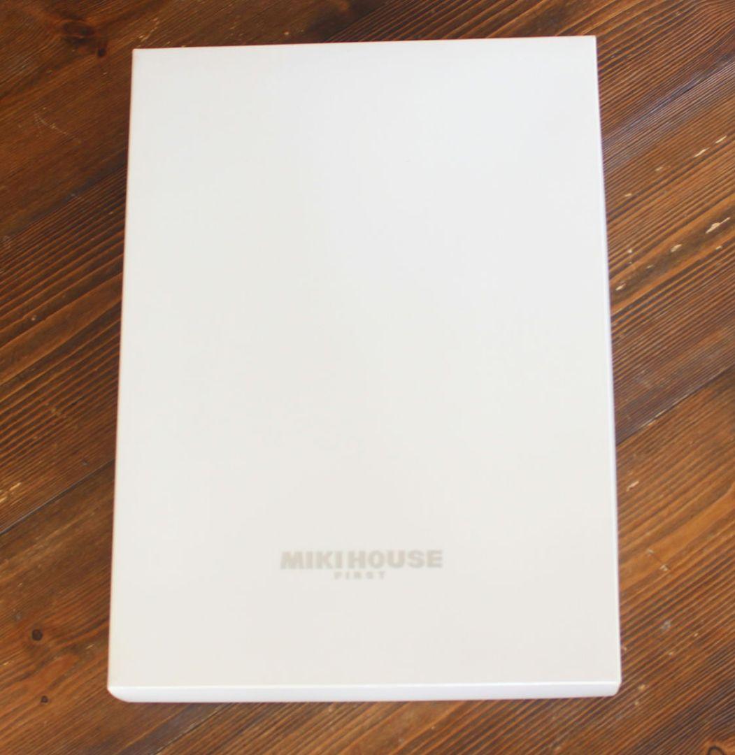 n*o様 定価約三万円　セレモニードレス　三点セット　花柄　箱入り