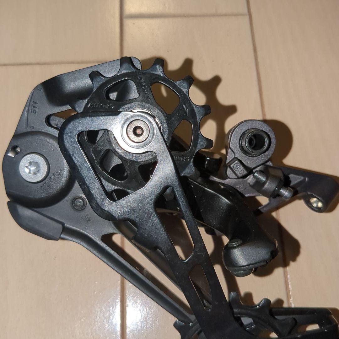 Shimano Deore XT RD-M8100 SGS リアディレイラー