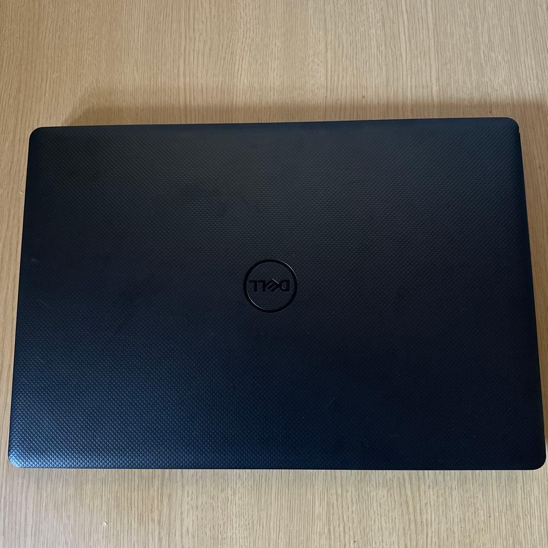 DELL ノートパソコンVOSTRO15 3000 RAM 4GB SSD1TB