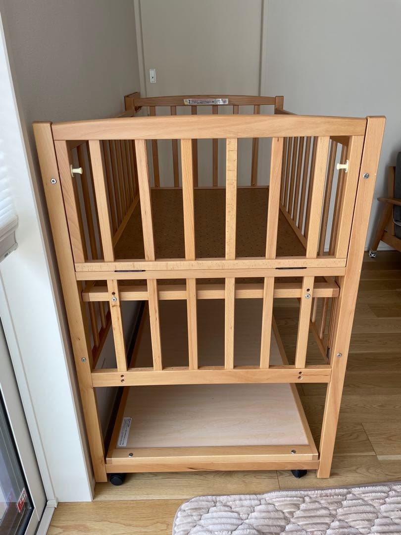 ヤマサキ　ベビーベッド ツーオープン　ハイタイプ