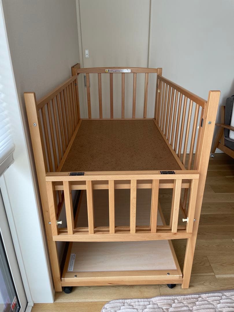 ヤマサキ　ベビーベッド ツーオープン　ハイタイプ