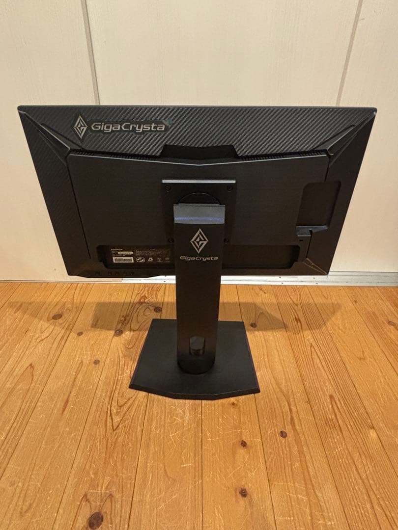 ぶ*い様 GigaCrystaゲーミングモニター本体144hz 0.05Fram