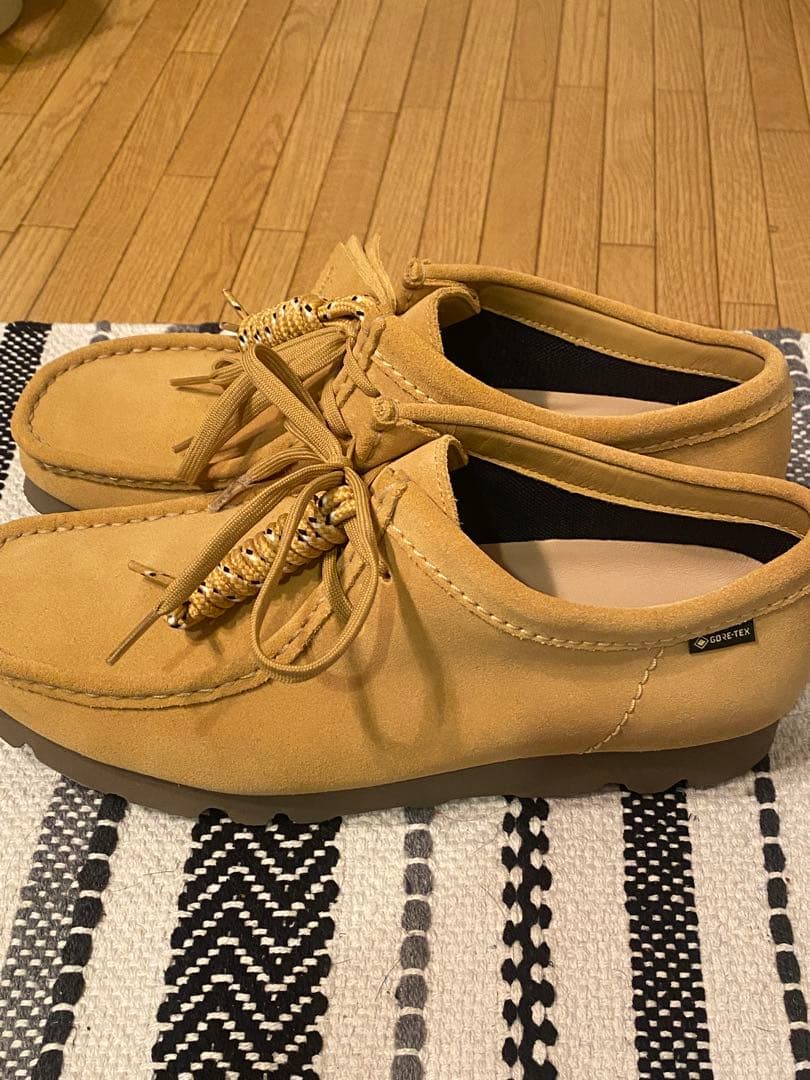 美品　Clarks Originals ベージュ
