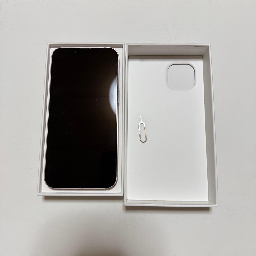 画面つかないジャンク品　Apple iPhone 13 ピンク 本体
