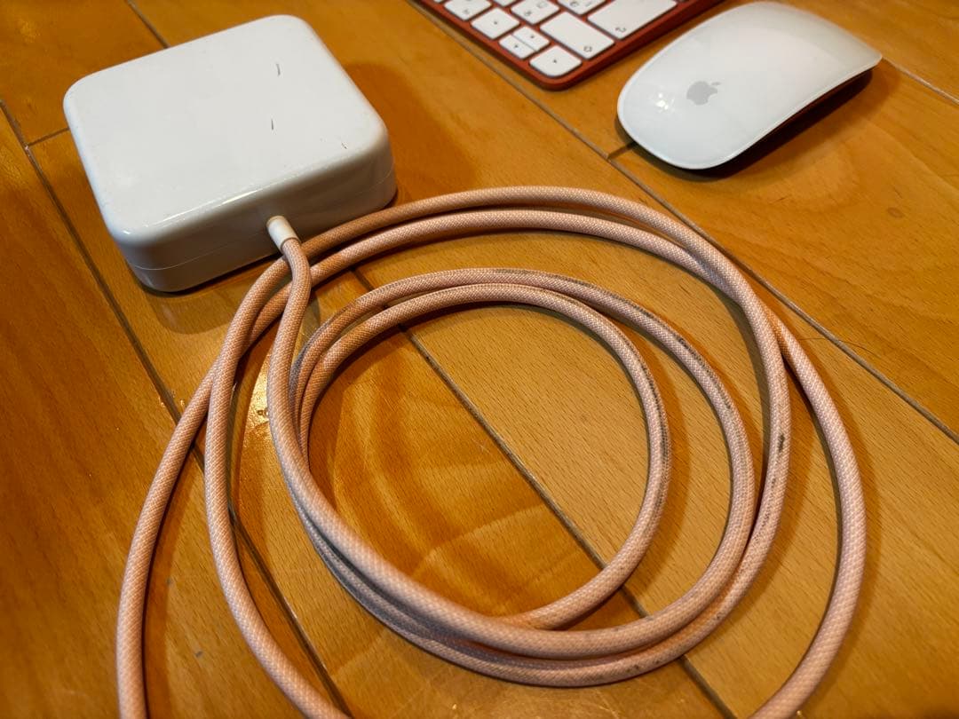 imac 24inch 2021モデル　M1 16GB 1TB オレンジ