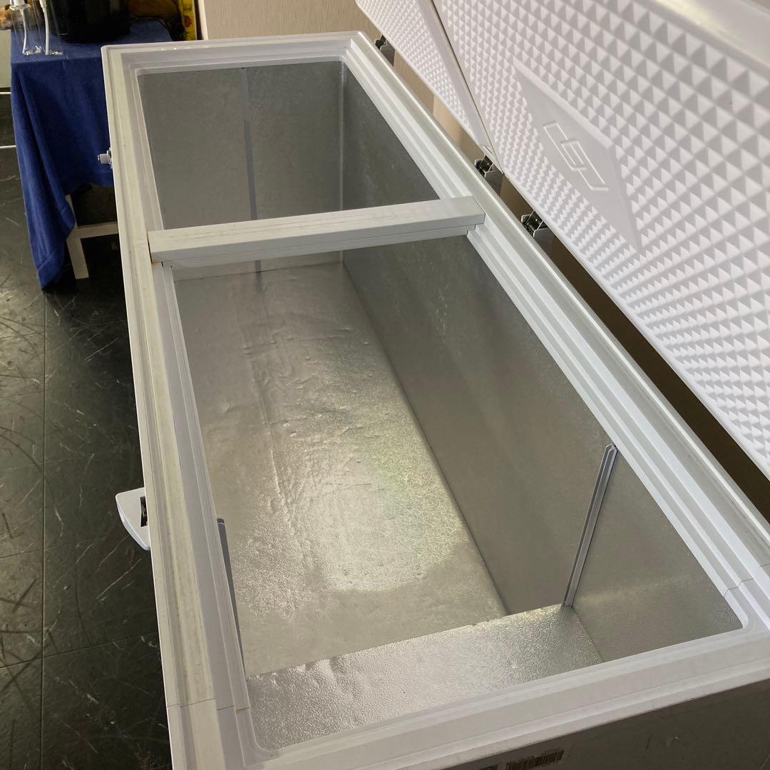 ③ヒジル　冷凍ストッカー　HJR-F576