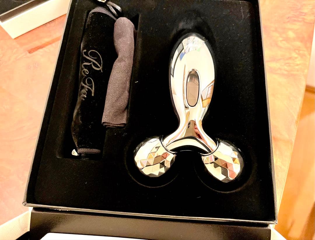 Hero7 美品ReFa CARATリファカラット美顔ローラー