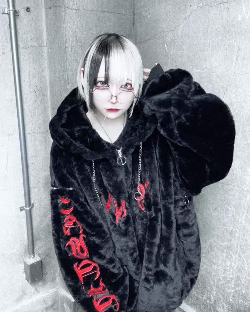 PSYNYXX×THICC 魔法陣ファーブルゾン　ストリート　地雷系