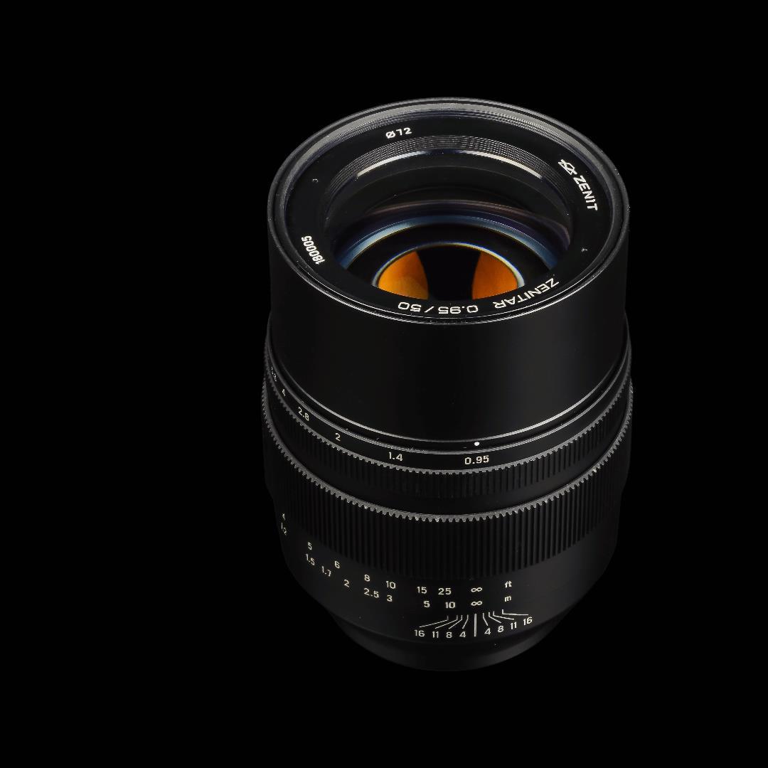 ZENITロシア製　非常に明るい０．９５　５０ＭＭ