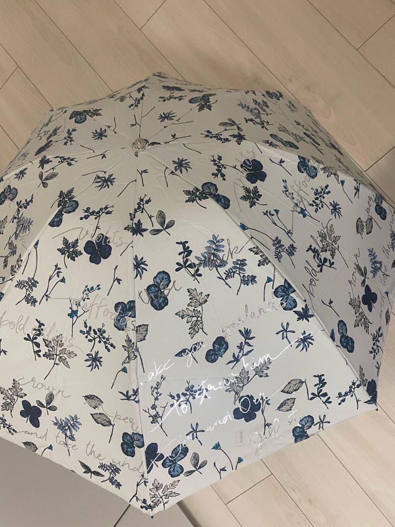 【新品未使用】JILL STUART 折りたたみ傘 晴雨兼用 ジルスチュアート