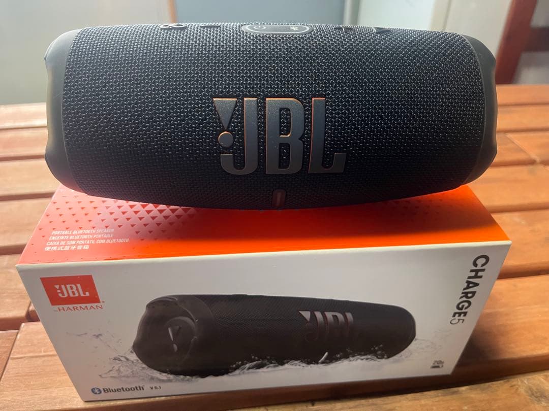 JBL Charge 5 ワイヤレススピーカー ブラック