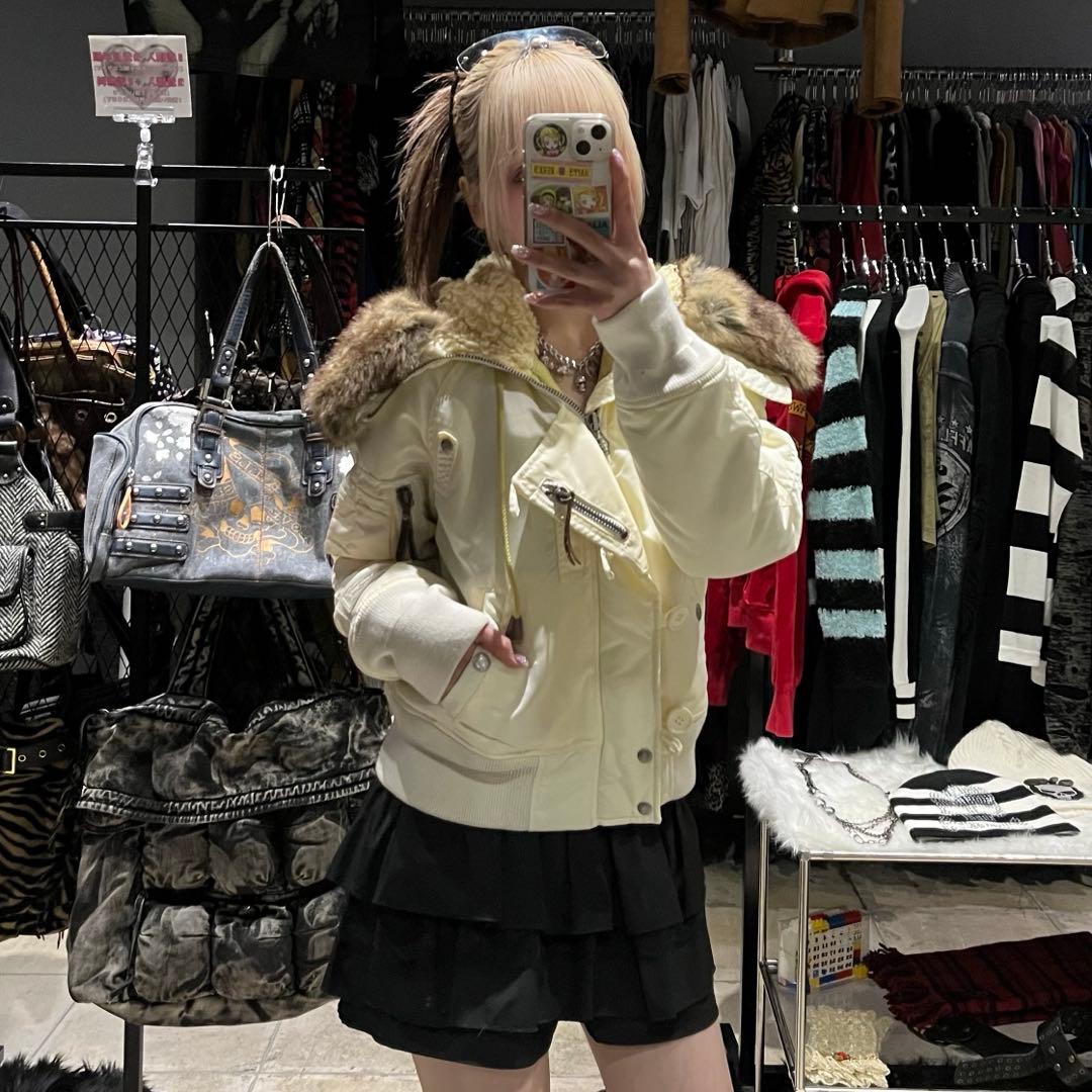 ディーゼル　diesel n-2b 激レアデザイン　ホワイト　アーカイブ