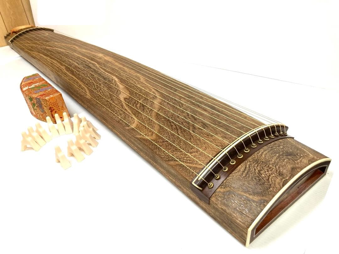 ◆和琴◆13弦 琴 クルムラ楽器 全長188cm 琴柱／口前カバー／丸袋付 中古