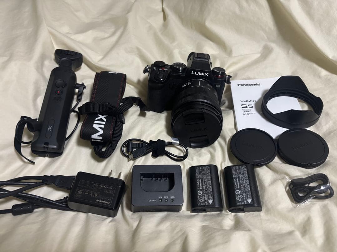 デジタルカメラ LUMIX DC-S5K