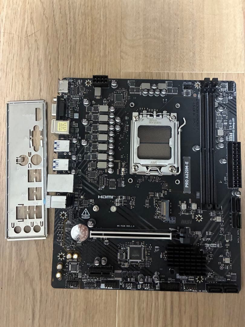 A620M-E マザーボード 9800X3D対応