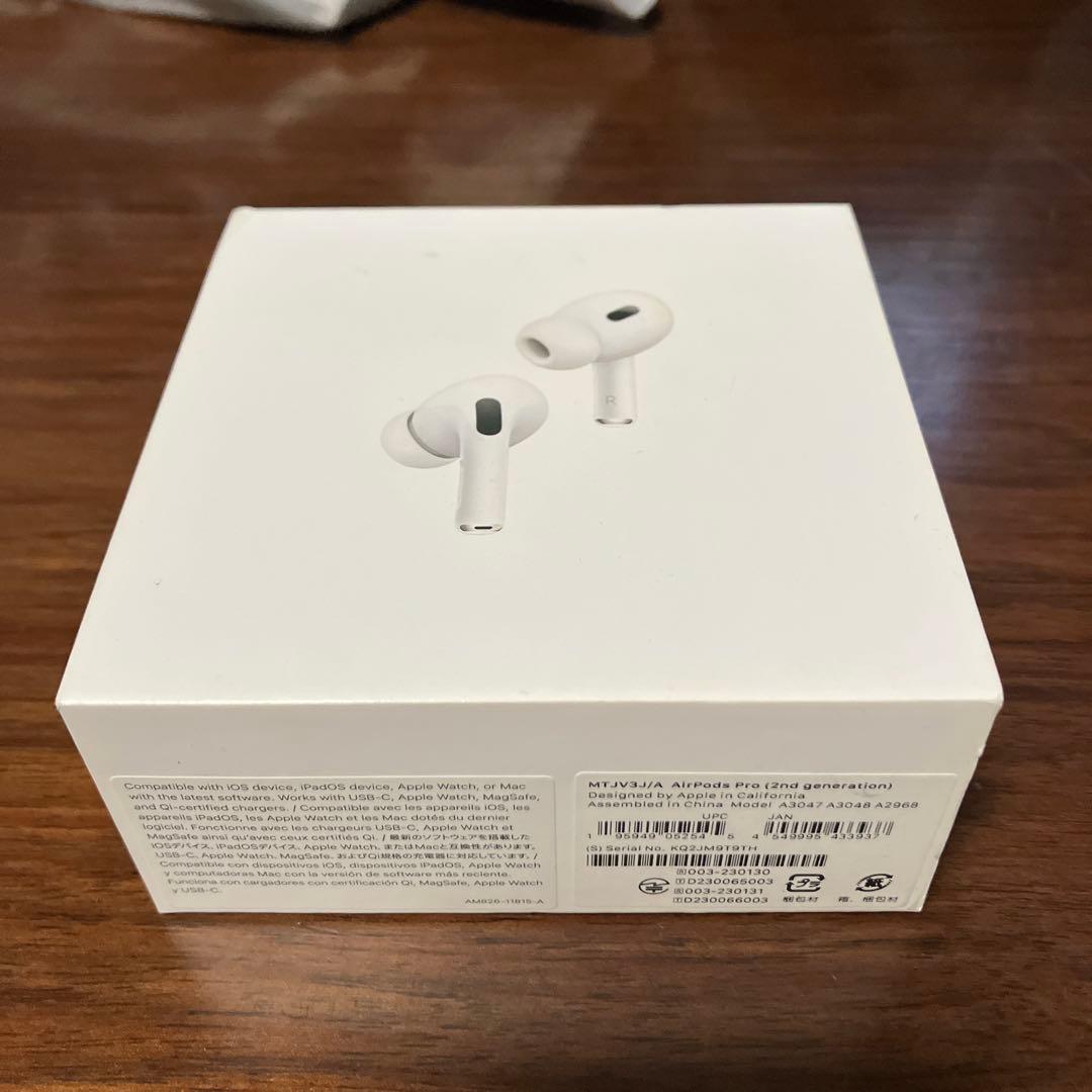 AirPods Pro 第2世代 本体 ホワイト 充電ケース、箱付き