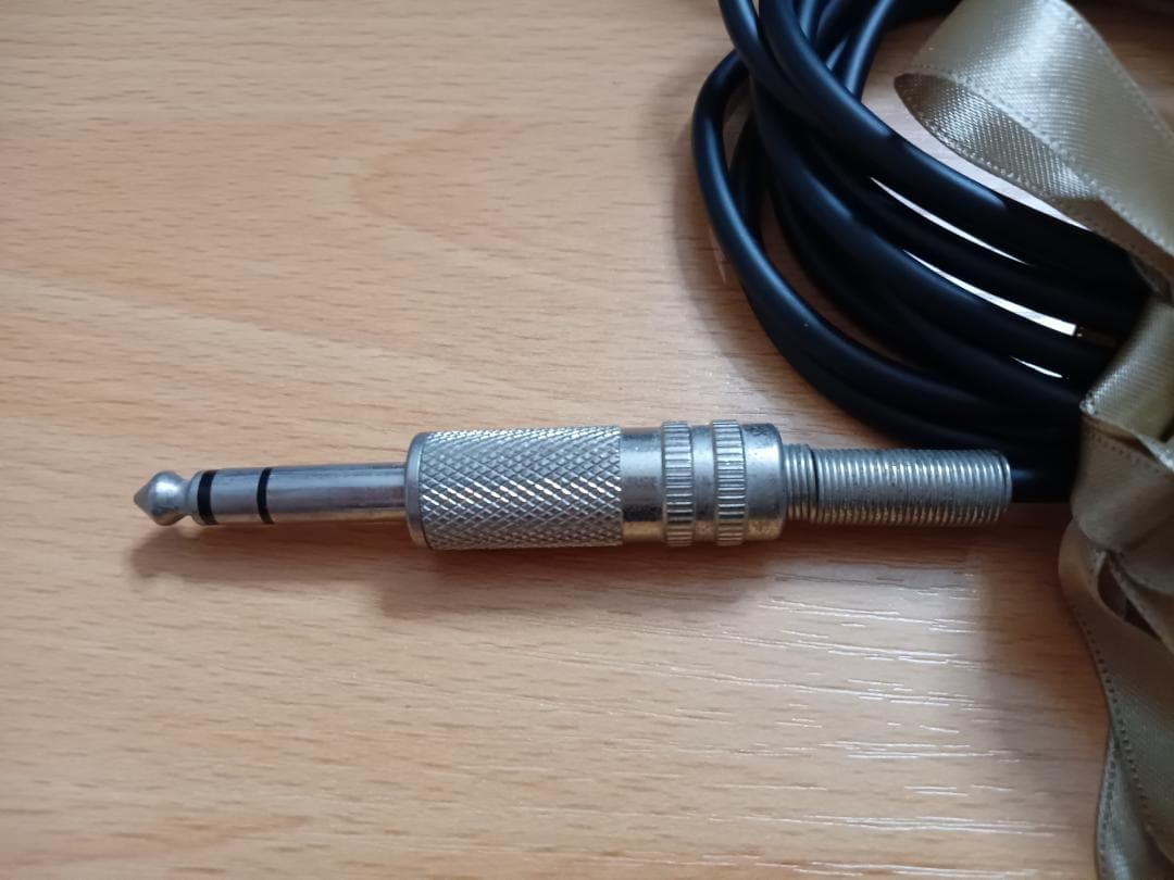 SONY MDR-CD900ST 有線ヘッドホン　中古