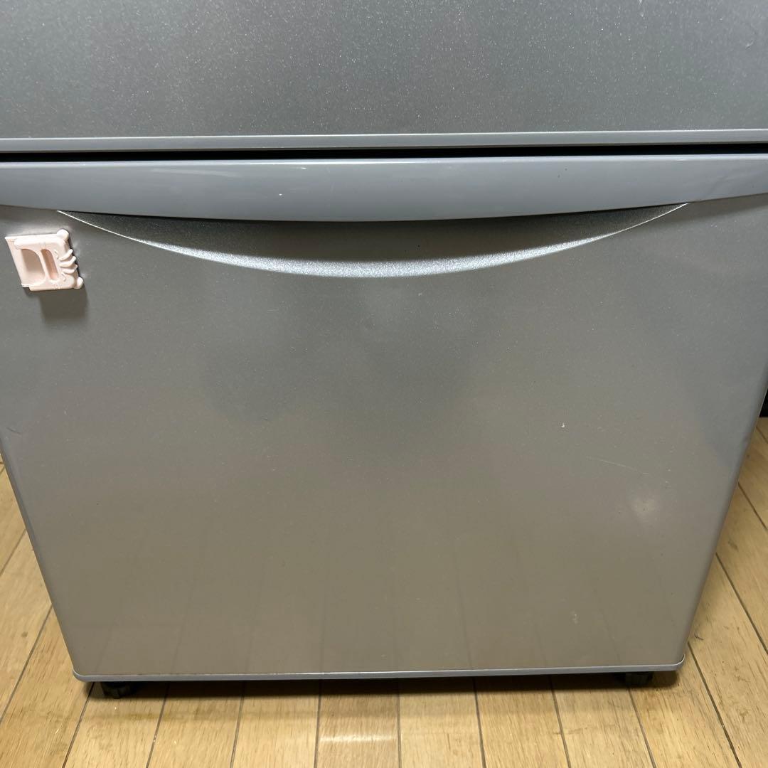 t*s様 日立冷蔵庫　315L シルバー