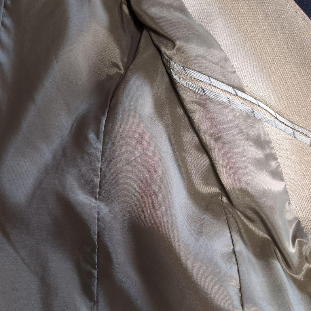 グリーンレーベルリラクシング　ベージュスカートスーツ