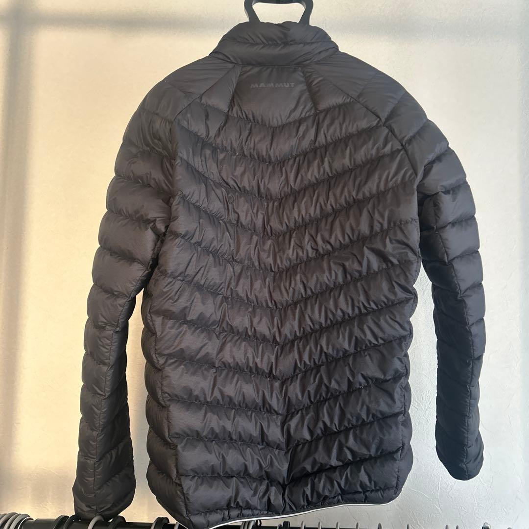 マムート メロンライト　ダウンジャケット