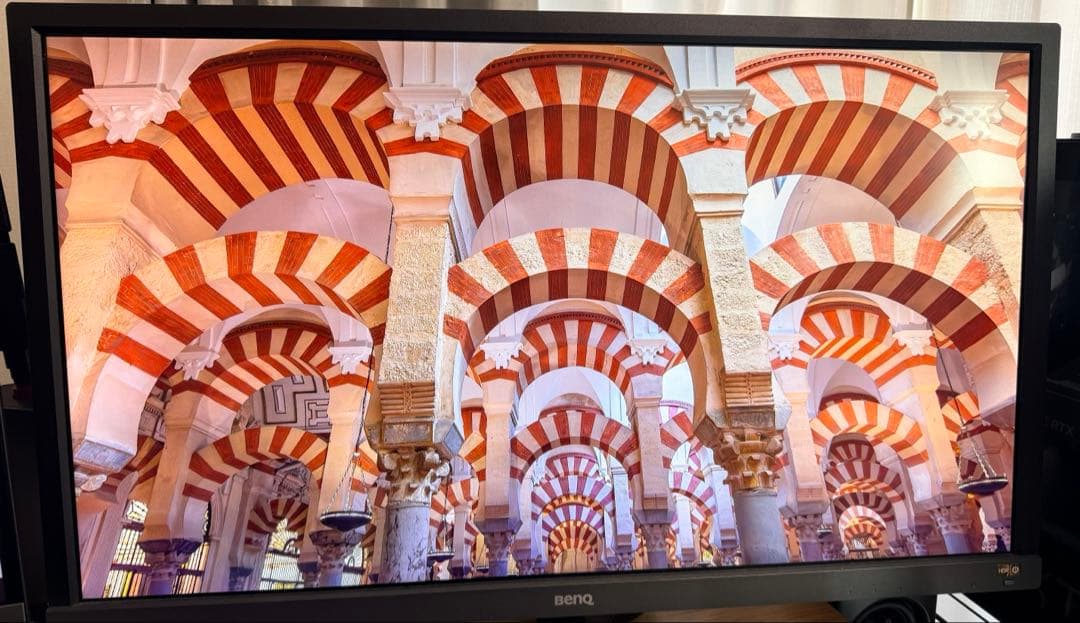 BenQ EL2870U 4Kモニター