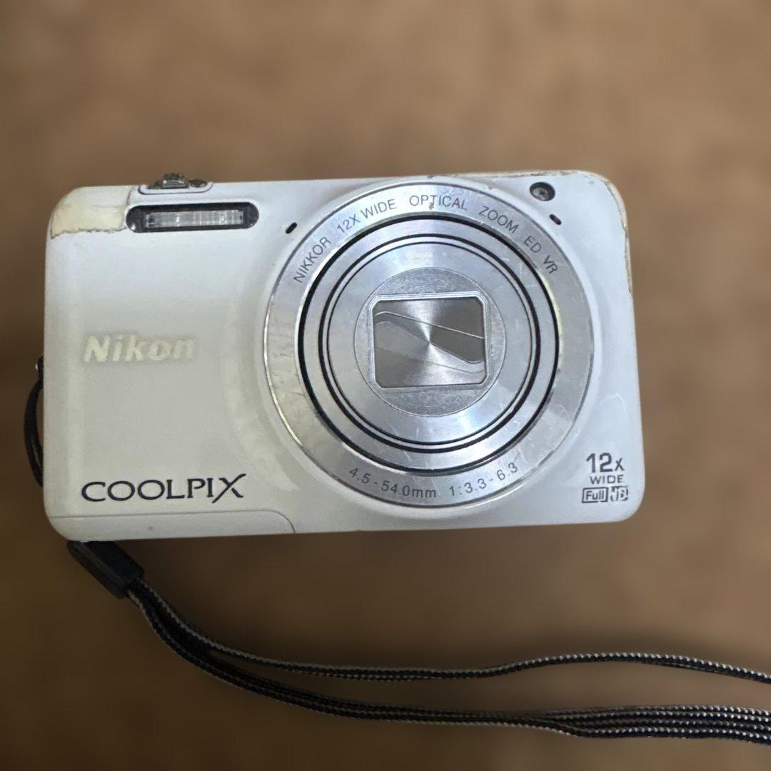 【ジャンク品】Nikon ニコン　COOLPIX クールピクス S6600