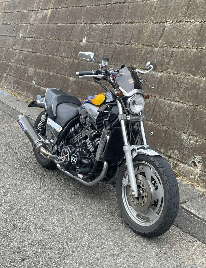 V-MAX1200 タンクカバー
