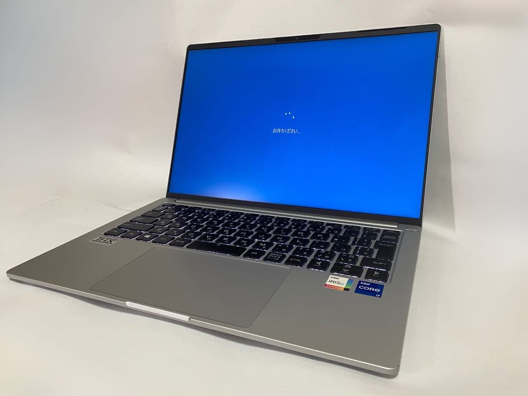 DAIV 4P i7-1165G7 16GB 512GB SSD電池新品