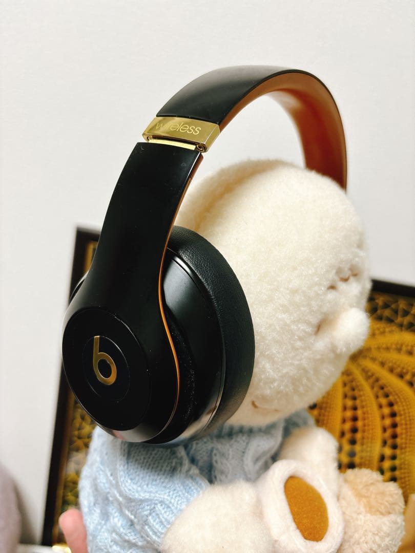 Beats studio ワイヤレスヘッドホン 限定色