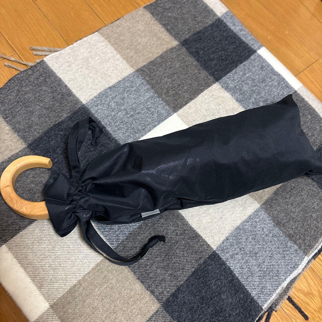 SUN BARRIER100 フリル付き ブラック 折りたたみ日傘