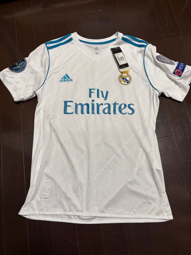 タグ付 2017-18 レアルマドリード イスコ 直筆サイン入ユニフォームS