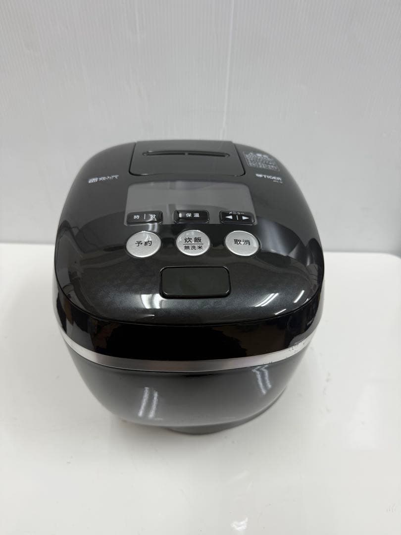 TIGER 圧力IH炊飯ジャー JPC-G100
