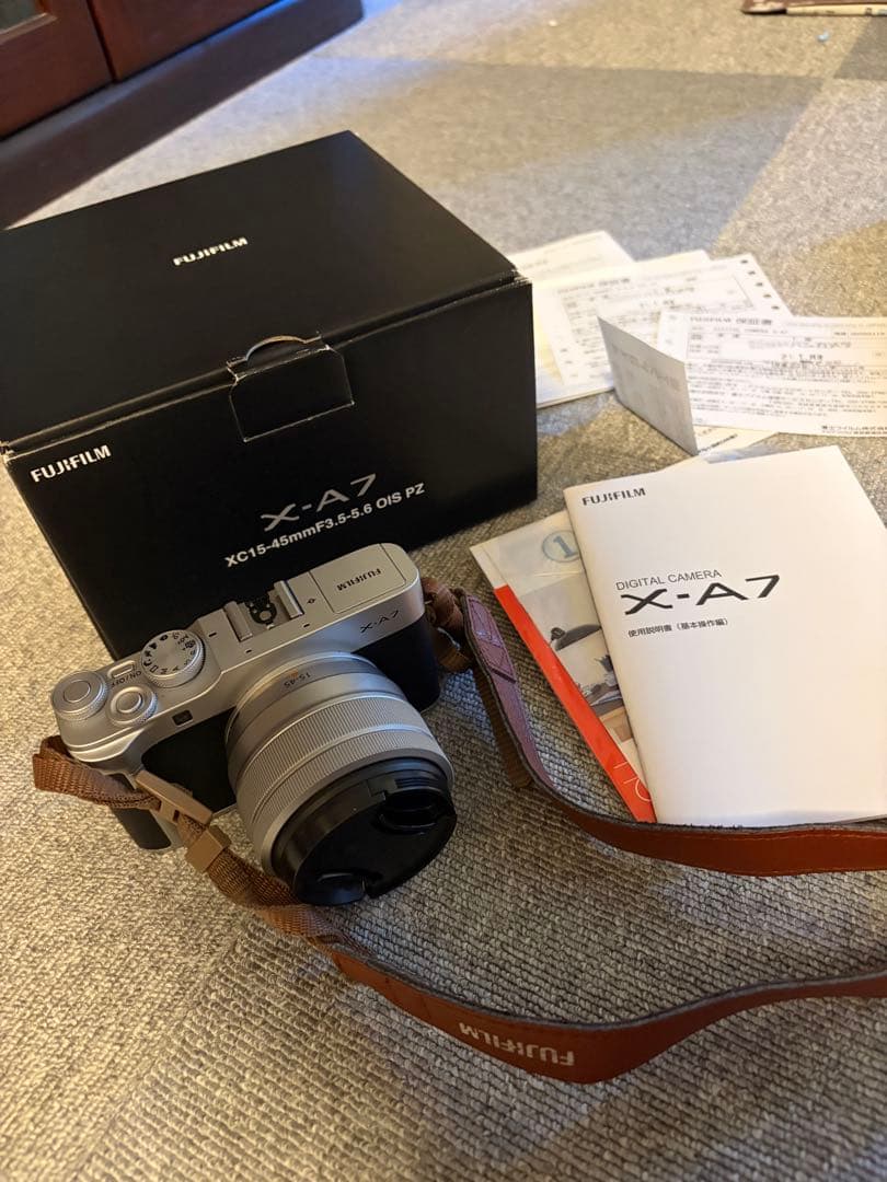 ⭐️期間限定お値下げ⭐️Fujifilm X-A7 ⭐️保護フィルム貼り付け済⭐️