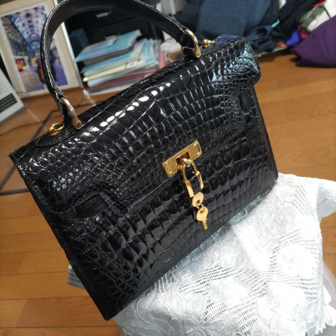 《シャイニング、クロコダイルバック》美品、角スレ傷無し、ベタつき無し1853