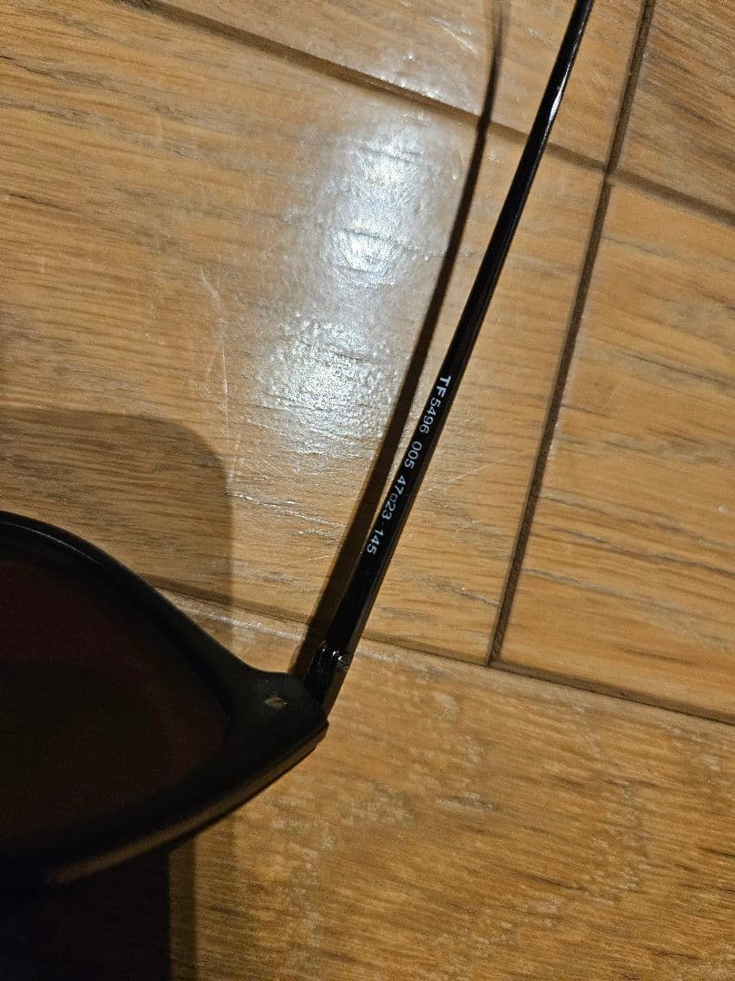 【美品】TOM FORD トムフォード サングラス TF5496 005 訳あり