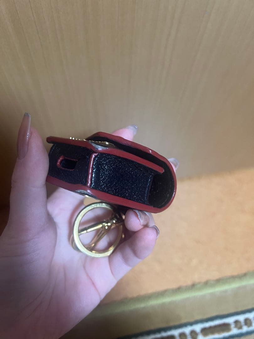 miumiu AirPodsケース