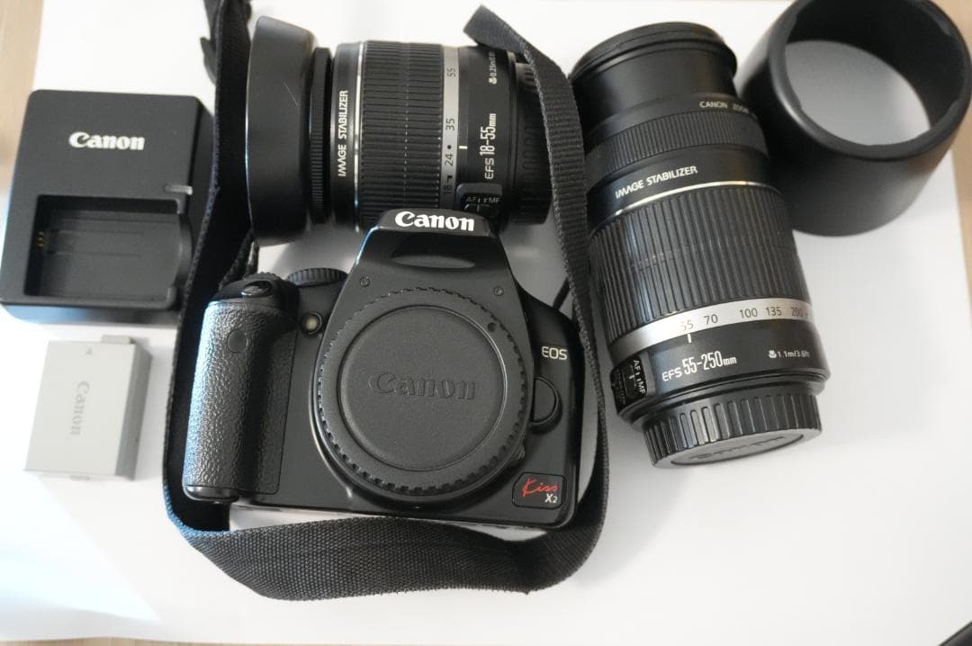 Canon EOS Kiss X2 デジタル一眼レフ 本体とレンズ2本セット