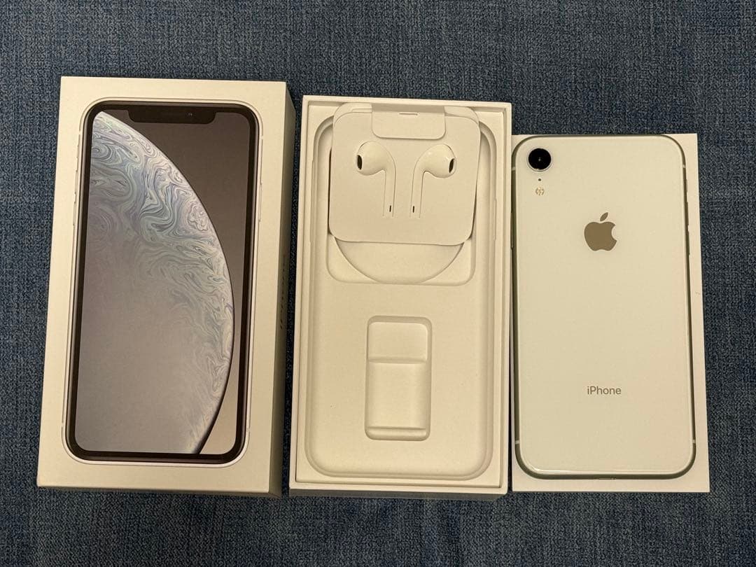 Apple iPhone XR 64GB ホワイト 本体