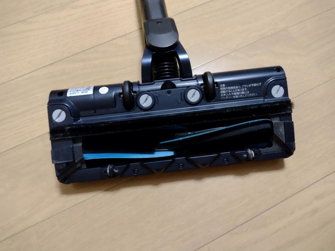 シャーク★コードレスクリーナー★CS401JRB★バッテリー新品と同等★2