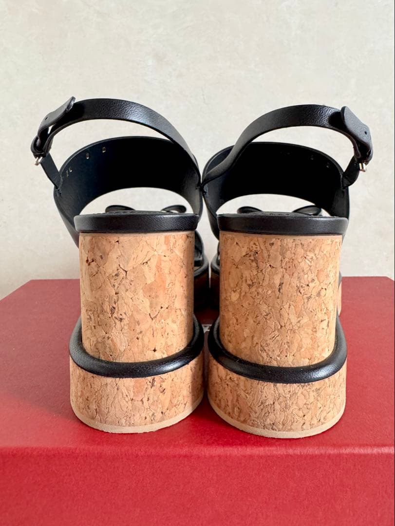 美品 フェラガモ　ウェッジ サンダル ヴェラリボン 8