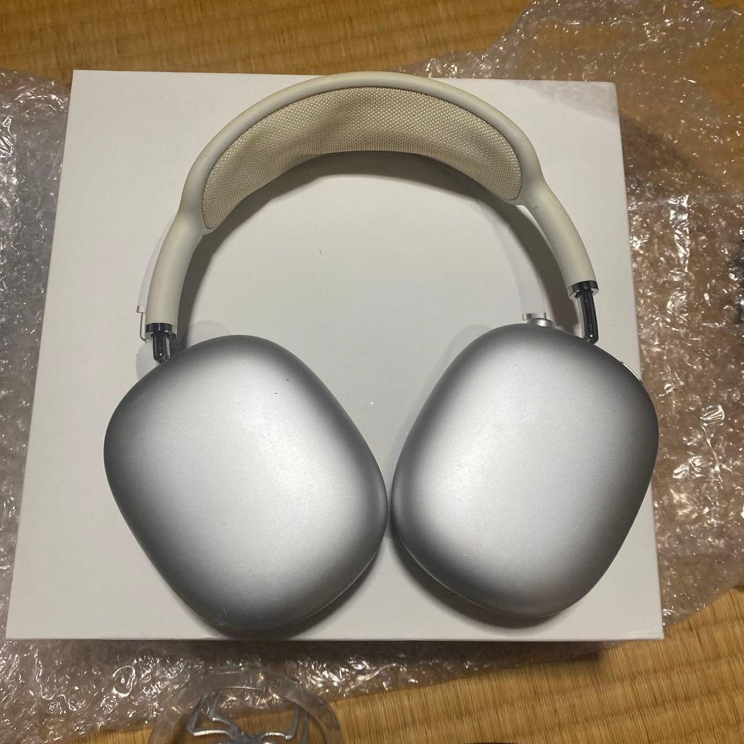 AirPods Max シルバー 本体 + Smart Case
