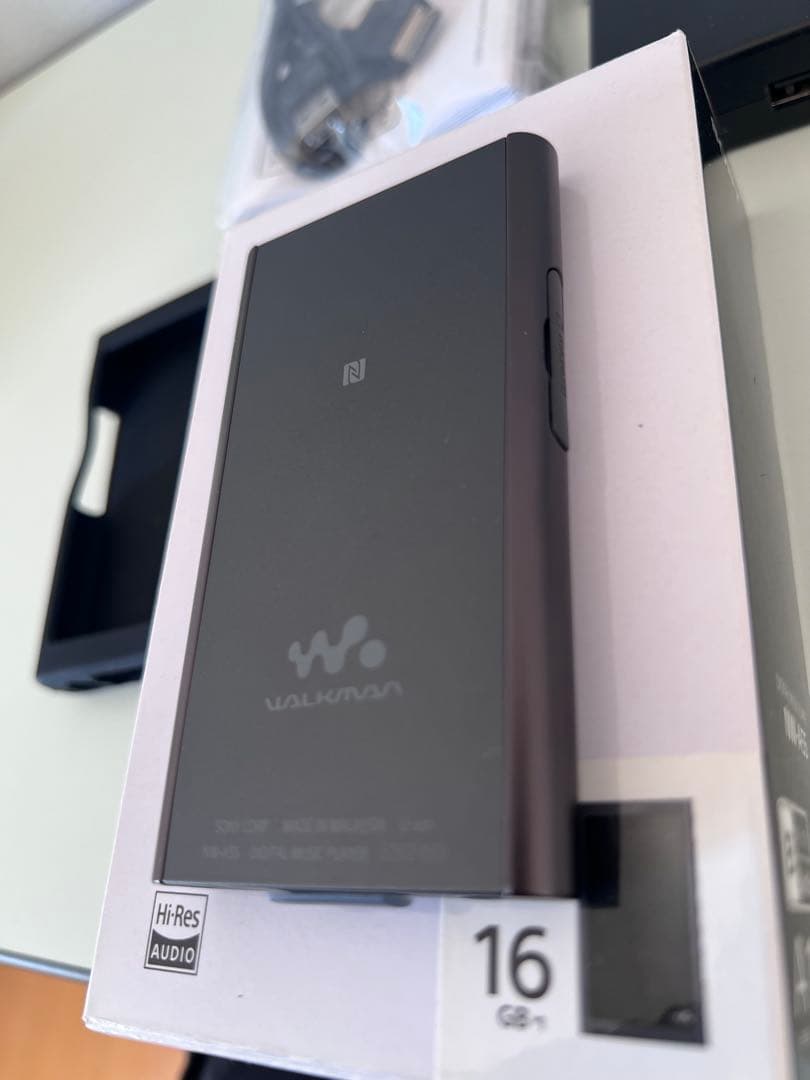 SONY NW-A55 16GB グレイッシュブラック　液晶フィルム、ケース付き