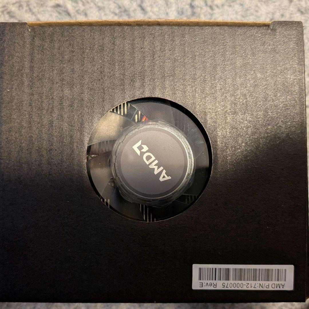 CPU AMD Ryzen 7 7700※CPUクーラー未使用