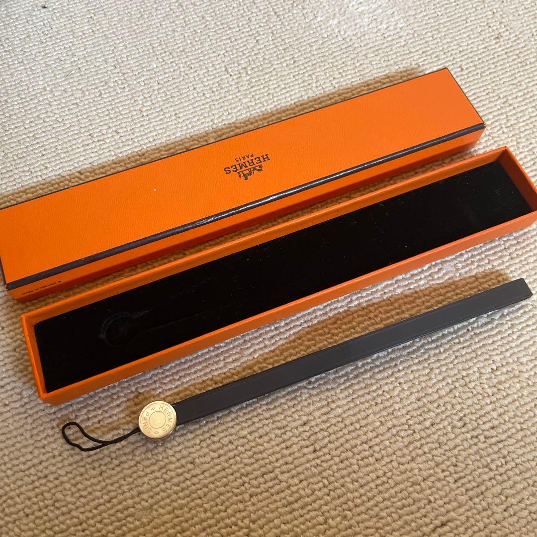 HERMES エルメス　スマホストラップ